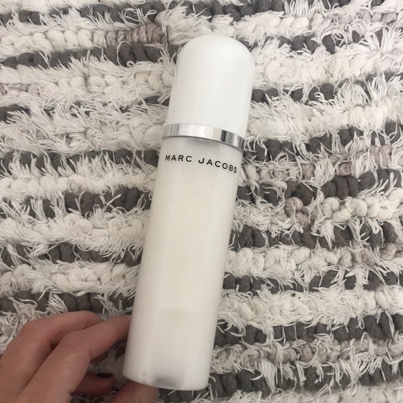 Marc Jacobs Other - Mark Jacobs coconut setting mist! 💧